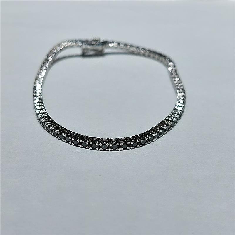1,97 ct Diamond 14 K White Gold Bracelet 8,12 gr