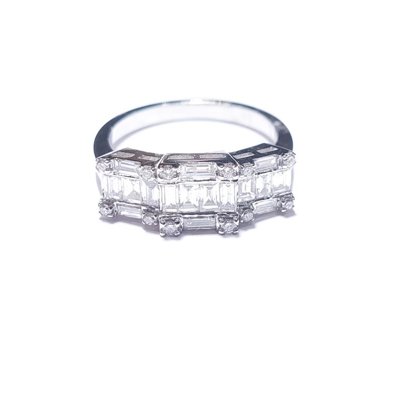 0.92 Карат Бриллиант 18 K Белое Золото Кольцо 4.12 гр