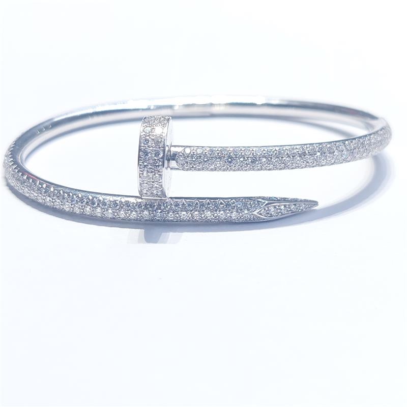 4.25 ct Diamond 18 K White Gold Bracelet 25.44 gr
