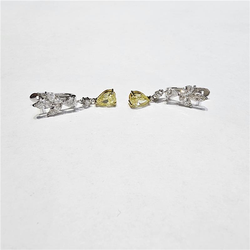 2.52 Карат Бриллиант 18 K Gold Серьги 3.95 гр