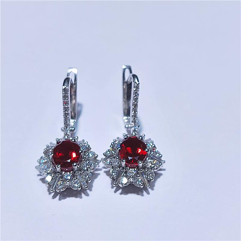 1.52 Карат Бриллиант 14 K Белое Золото Серьги 6.61 гр